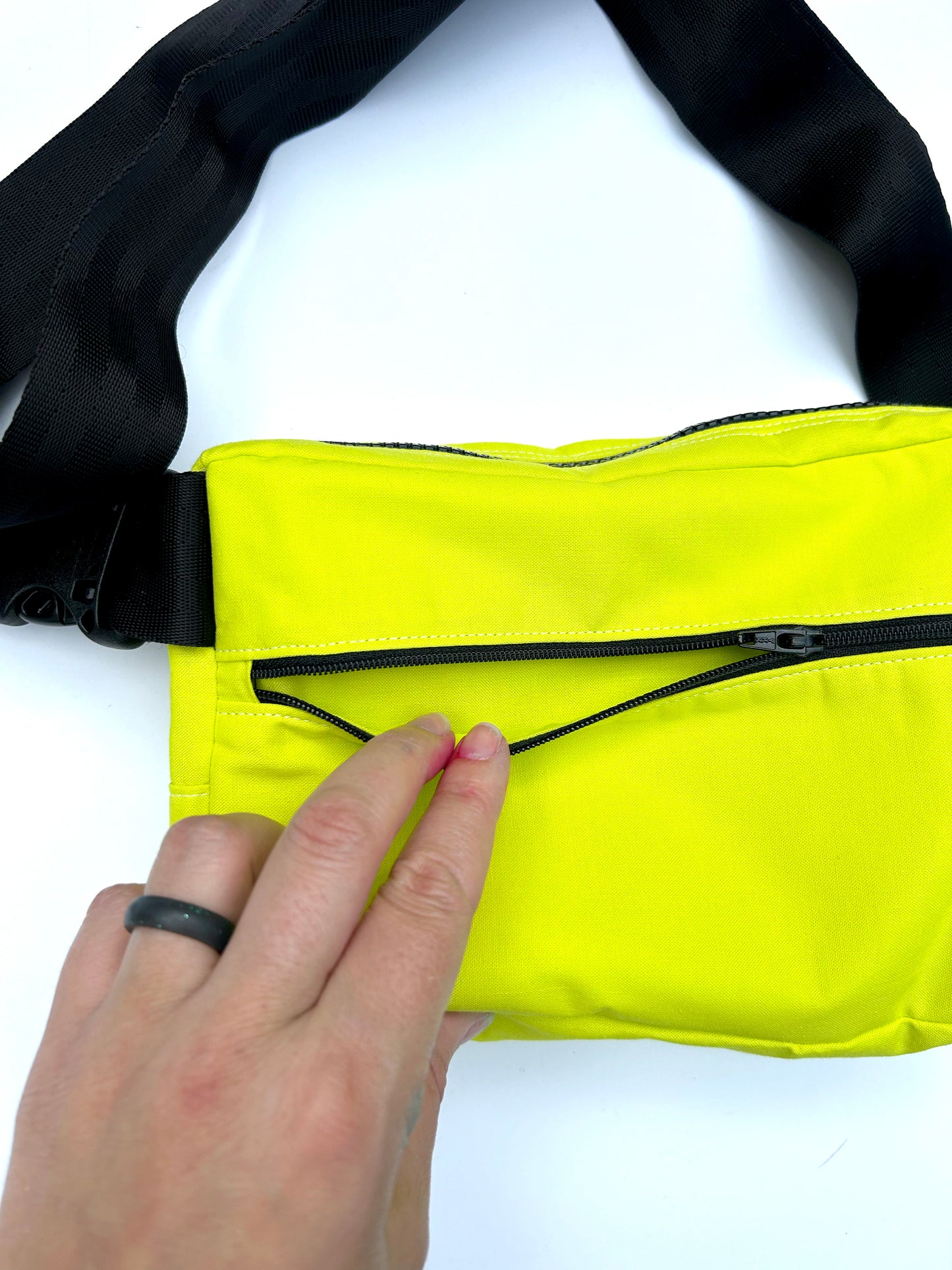 belt bag: cotton